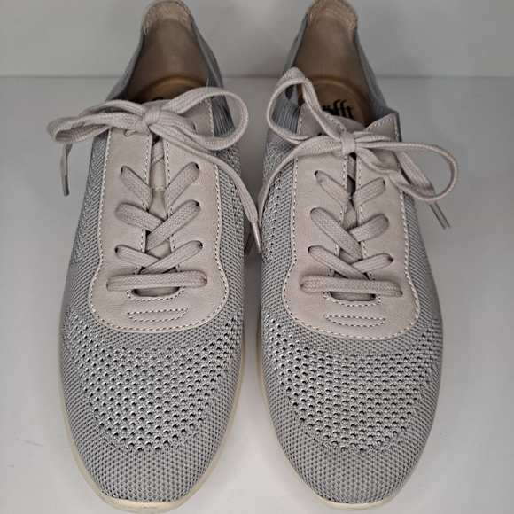 Women's Sofft Novella grey sneaker - Picture 2 of 9
